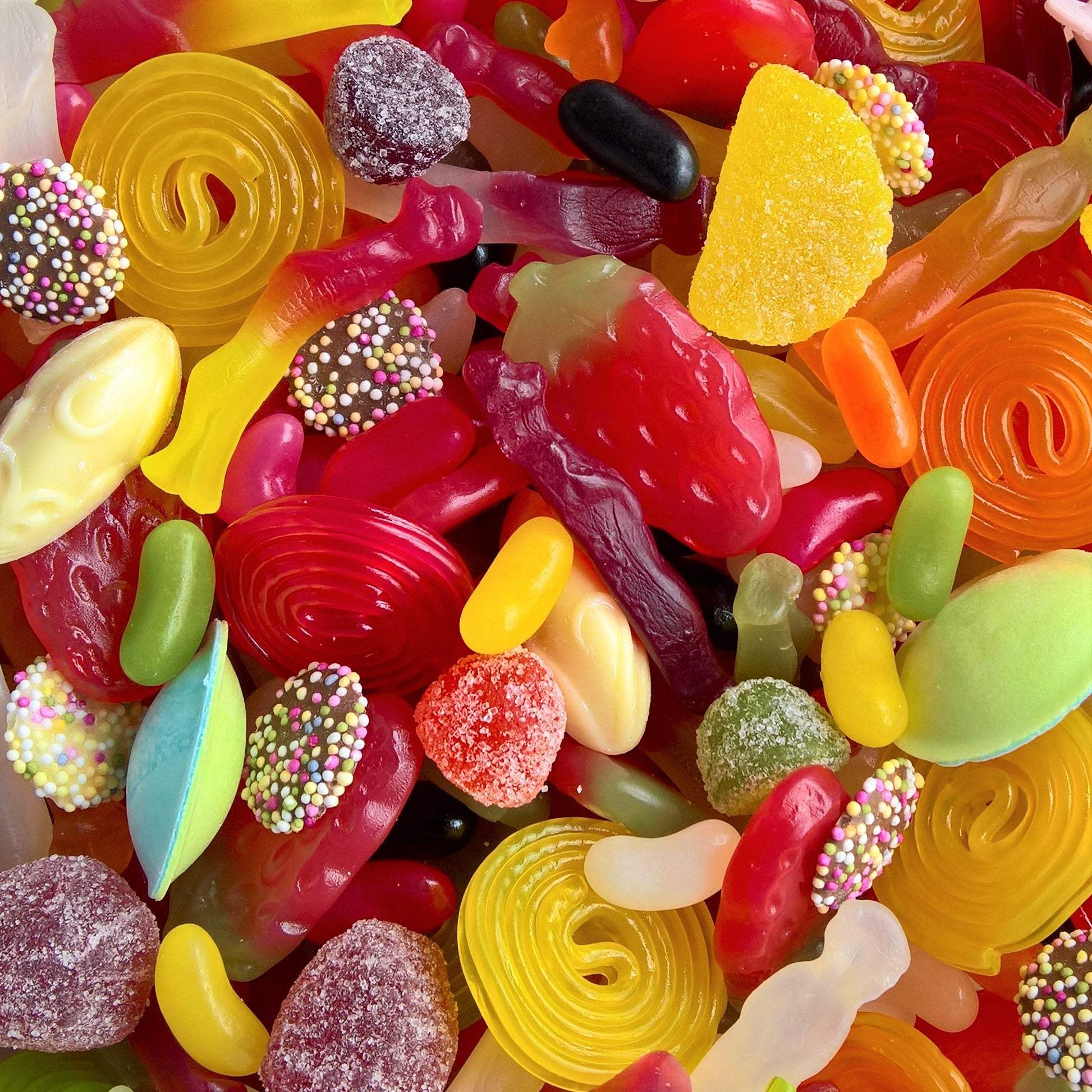Calum's Mixes - Vegetarian Sweet Mix - Strawberry Laces Sweet Shop